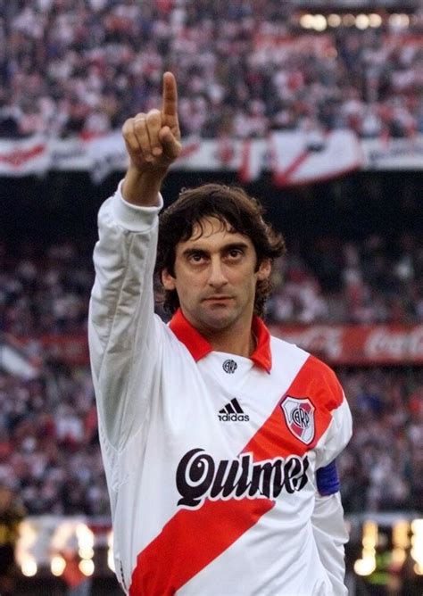 Jun 03, 2021 · river plate un análisis señala que river podría beneficiarse con la dupla enzo pérez y enzo fernández el joven volante podría cumplir con la pretensiones que dispone el cuerpo técnico del. Enzo Francescoli in the Club Atlético River Plate ...