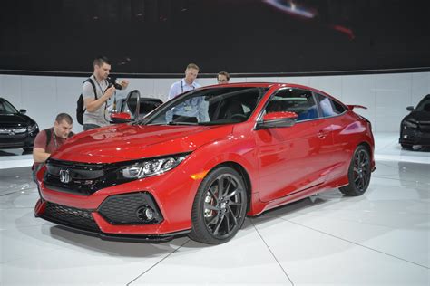 Sporty Honda Civic Si Prototype Completes 10th Generation Civic Line Up