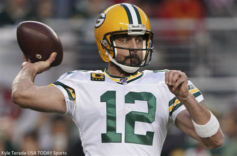 Shailene woodley has confirmed she's engaged to green bay packers quarterback aaron rodgers. Did Jodie Foster have role in Aaron Rodgers-Shailene ...