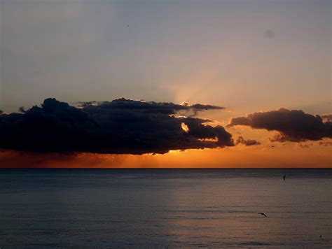 A Sunset Horizon Orange Seascapes Sunset Hq Sky Clouds Sea