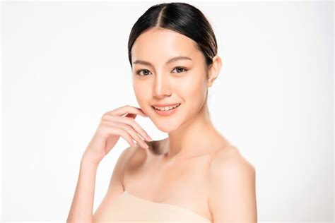 Premium Photo Beautiful Young Asian Woman With Clean Fresh Skin