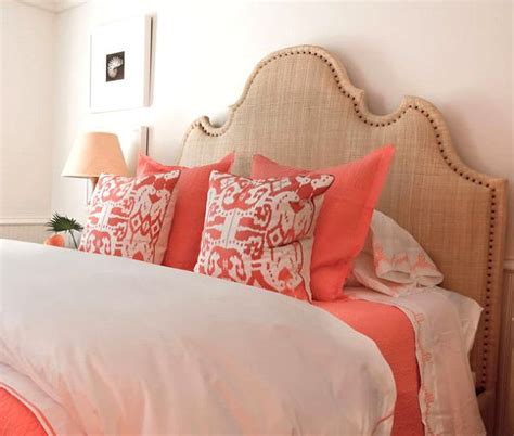 Bedroom Featuring Coral And Sand Tones Decoist Tropical Bedrooms