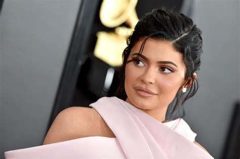 Kylie Jenner Sells 600m Majority Stake In Kylie Cosmetics To Coty