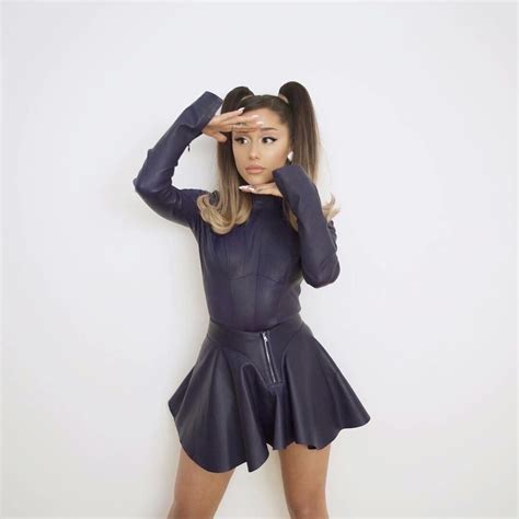 Ariana Grande Sexy Intergalactic Princess On 2020 Mtv Video Music