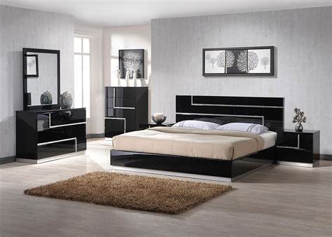 Modern Bedroom Set With Beautiful Crystals Modern Bedroom Furniture