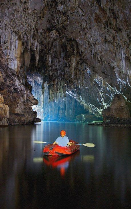 Red River Gorge Kayaking Cave