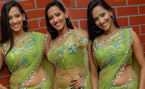 South Indian Spicy Actress Sanjana Singh Hot Sari Stills Latest