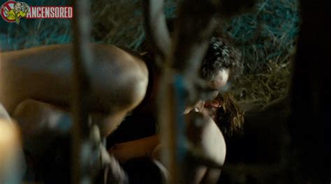 Naked Natalia W Rner In The Pillars Of The Earth