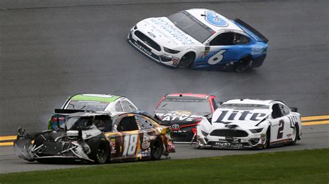 Novou sezónu nejprestižnější ligy nascar monster energy cup odstartovala nebodovaná exhibice advance auto parts clash. Advance Auto Parts Clash Photos - NASCAR | MRN