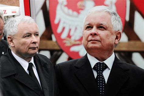 Kazimierz marcinkiewicz jarosław kaczyński donald tusk. Lech Kaczyński jak Gandhi. Jarosław Kaczyński tworzy ...