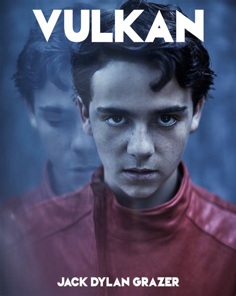 Biography with age, height, weight, religion, net worth, salary, wiki, girlfriend, parents & family. Jack Dylan Grazer - Vulkan Magazine