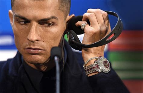 La Storia Di Tutti Gli Orologi Di Cristiano Ronaldo Outpump