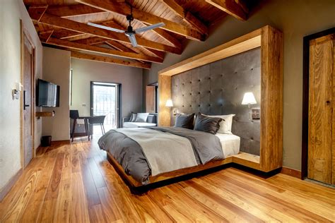 Dann lassen sie sich doch ein bett vom schreiner anfertigen. Für wunderbare Träume: ein Schlafzimmer vom Schreiner
