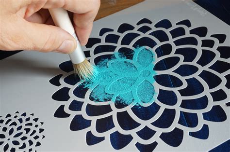 Diy Affordable Stencil Art Using Chrysanthemums Stencil Stencil 1