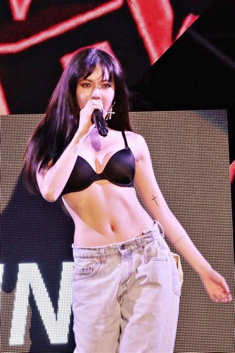 10 times hyuna was a sexy queen with abs for days in crop tops koreaboo