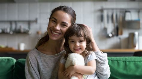 Single Mom Struggling Financially 9 Ways To Make Extra Money Rlt Finance