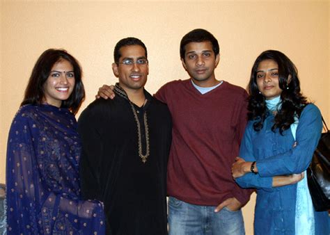 .bollywood pictures, mallika pictures, madhuri pictures, urmila pictures, priyanka chopra pictures singer suchitra karthik wedding photos suchitra mitra tamil singer suchitra karthik kumar. suchitra karthik wedding photos |Shadi Pictures