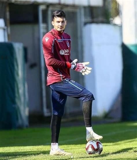 Yıldız isim, aynı zamanda pas yüzdesiyle de dikkat çekti. Uğurcan Çakır | Futbol, Kına, Yaya