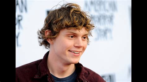 Evan Peters In Super Act And Smile Photos Gallery Youtube