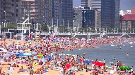 La Playa De San Lorenzo En Gijón Xixón Youtube