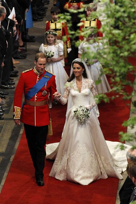 Here are all the details on pippa's dress at the 2018 royal wedding. 30 Beautiful, Wonderful, Heartwarmingly LOVED UP Photos ...