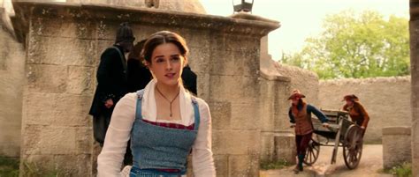 Pocahontas, film statunitense d'animazione del 1995 prodotto da walt disney pictures. La Bella e La Bestia: Emma Watson canta Bonjour (VIDEO ...