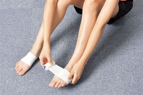Simone rocha | デザイナーコラボ |キッズ. 下肢静脈瘤の解消には足の甲の「抜け道血管」を塞ぐのが重要 ...