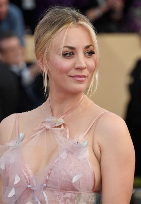 She is of italian (father) and german and english (mother) descent. Kaley Cuoco Jokes That Ex Johnny Galecki Got Too Cozy With ...
