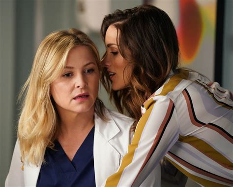 Carina Is More Than Just Arizona S Love Interest On Grey S Anatomy