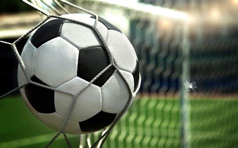 Wallpaper Goal Ball Wheel Net Feather Football Player Sports