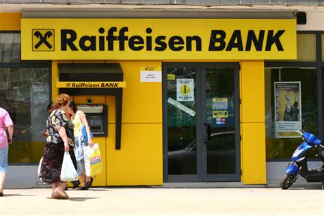 The original site is secured, if you have any doubts regarding the site, leave the site immediately. Raiffeisen Bank lanseaza Flexicredit Acasa, un imprumut in ...
