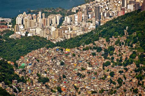 Quantas Favelas Têm No Rio De Janeiro