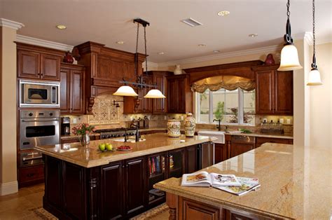 We have undertaken kitchens remodel jobs successfully for many years. Tuscan Villa