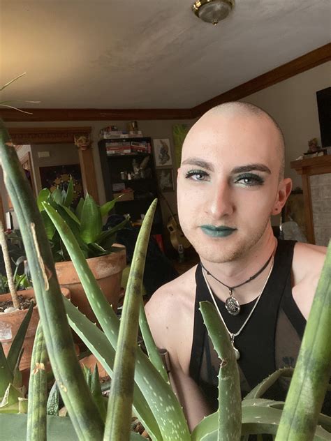 My First Reddit Post Took Some Photos The Other Day And Felt Cute🌿
