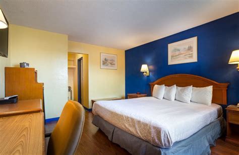 See 752 traveler reviews, 404 candid photos, and great deals for aqua beach inn, ranked #31 of 196 hotels in myrtle beach and rated 4 of 5 at tripadvisor. Aqua Breeze Inn (Santa Cruz, CA) - Resort Reviews ...