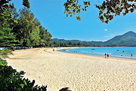 Sunset beach resort is a luxurious hotel conveniently located only 7.8km (4.8mi) from the centre of phuket. Insel Touristen sind unzufrieden mit der Sauberkeit an den ...