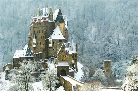 Burg Eltz Castle Burg Eltz Castle Germany Castles Germany In Winter