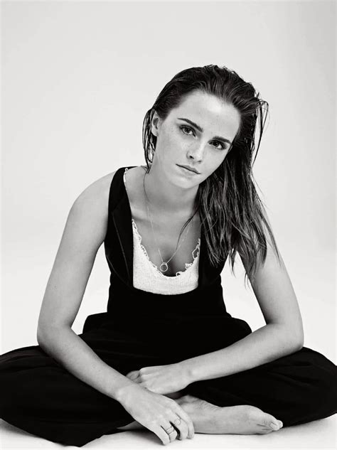 61 sexy emma watson boobs pictures which are stunningly ravishing the viraler