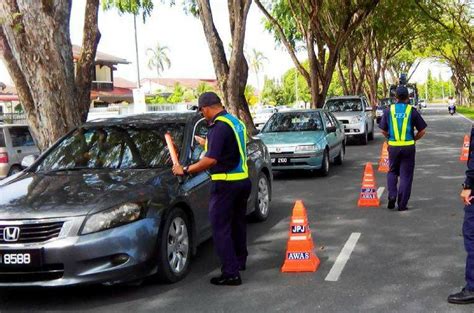 I understand that the jpj did so to reduce the loss of government revenue as there are vehicles which are registered in peninsular malaysia but the road tax is renewed in sabah and sarawak, said loke. JPJ Warns Not Only Yamaha Y15ZR Besides Celebrities ...