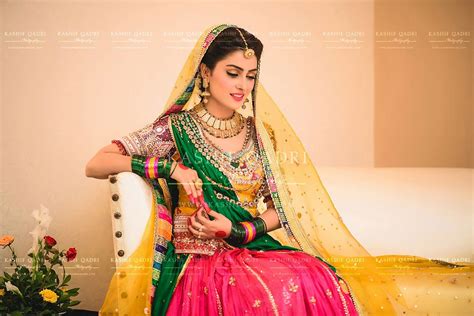 Home celebrities wedding aiza khan and danish taimoor wedding pics. Ayeza Khan and Danish Taimoor Mehndi Celebrations ~ Mayoon ...