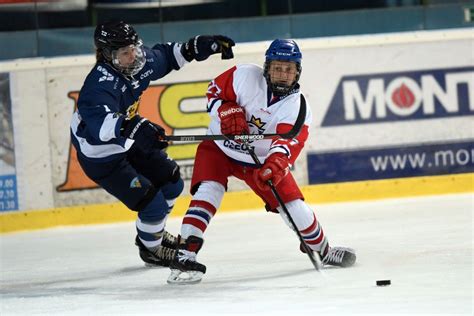 Euro hockey tour je série hokejových turnajů, na kterých se střetávají reprezentační výběry. Český hokej on Twitter: "I ve druhém zápase na turnaji v ...