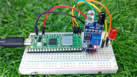 IR Sensor With Raspberry Pi Pico W Using Micropython
