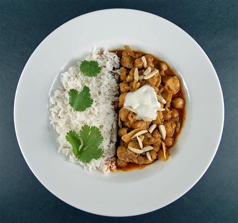Cook the chicken and finish. Jamie Oliver's Chicken Korma