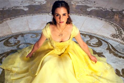 O Motivo Por Que Emma Watson Merece Um Oscar Por A Bela E A Fera Claudia