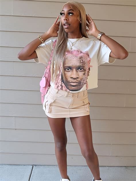 Figure Print Crew Neck T-shirt, Streetwear Short Sleeve T-shirt For