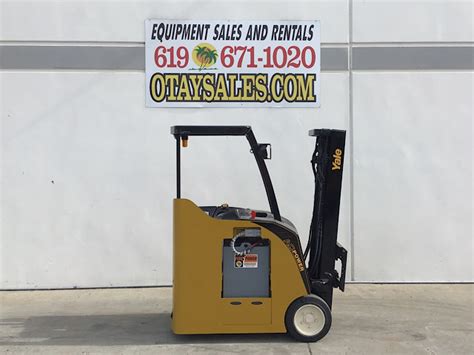 Yale 3500lb Esc035 Stand Up Electric Forklift