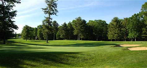 Detailed course information including rates, driving directions, hotels and weather forecast for silo run golf course, boonville. Michigan golf course review of PILGRIM'S RUN GOLF CLUB ...