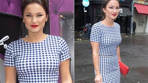 Sam Faiers Combines Sexy And Sophisticated In Figure Hugging Dress For Launch Of Giles Deacons