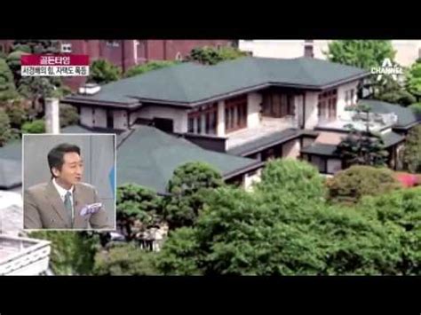 < 기타 치며 노래까지 > 삼성해고노동자고공농성 공동대책위원회가 지난 24일 서울 한남동 이재용 삼성전자 부회장 자택 앞에서 삼겹살을 구워 먹으며 '음주가무' 집회를 벌이고 있다. 이재용 딸 이원주 미모, 임세령 보다 재드래곤 닮은듯한 최근 ...