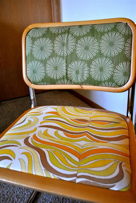 How To Re Upholster Chairs Using A Staple Gun 11 Steps Instructables